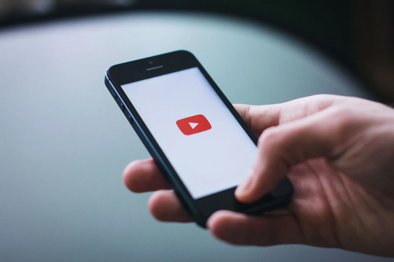 How To Embed A Video In An Email